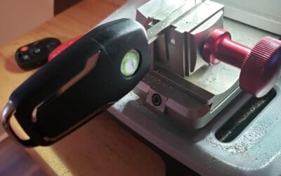 Car Key Programming vs Car Key Cutting: What’s the Difference?